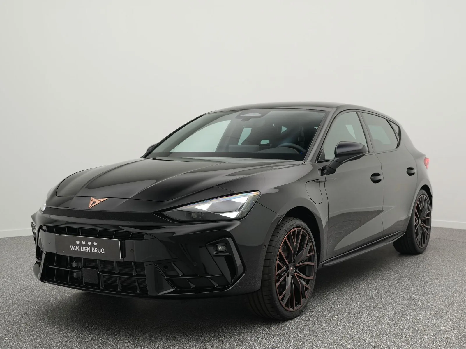 CUPRA Leon (2026) — foto 1