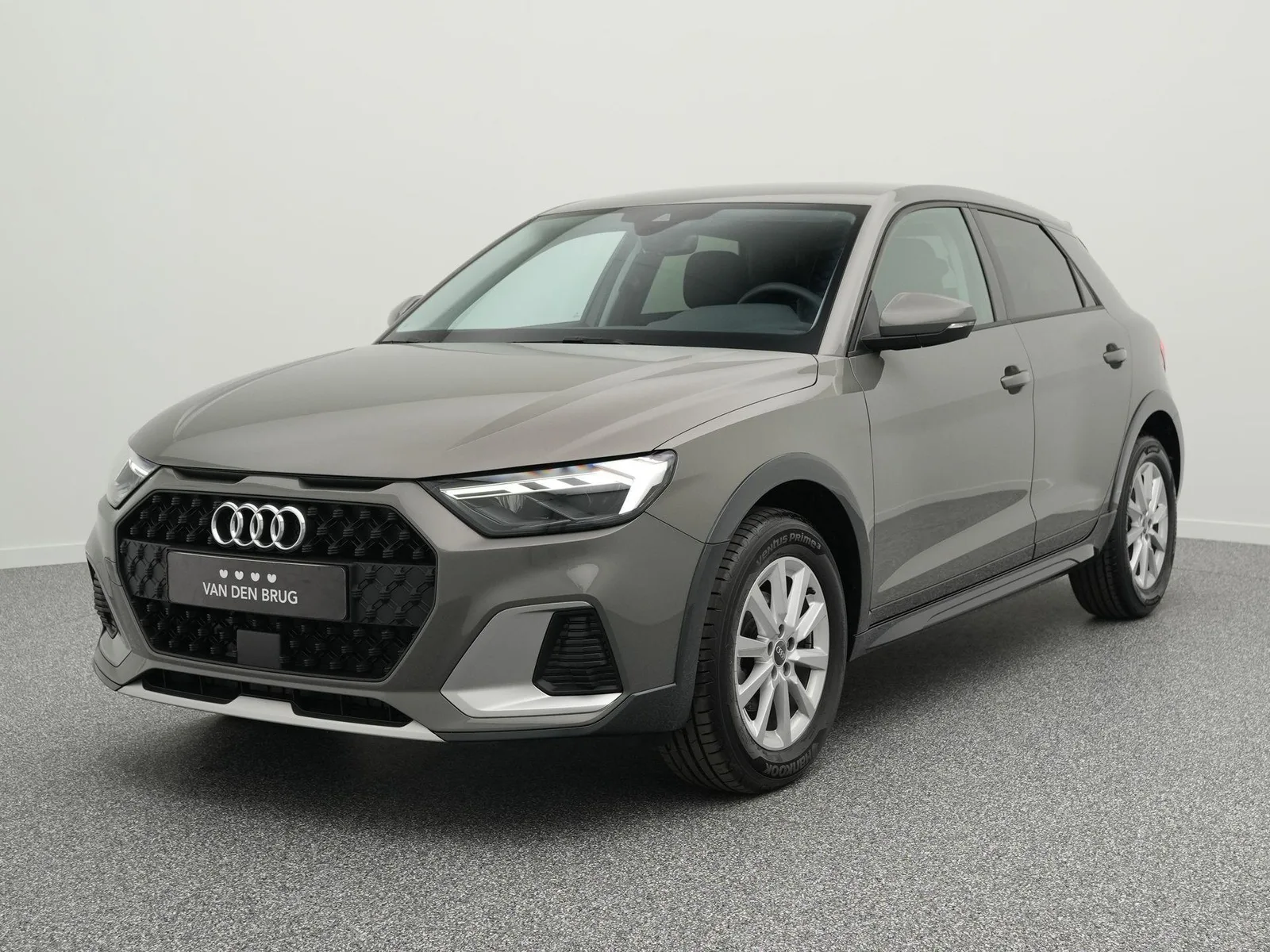 Audi A1 (2024) — foto 1