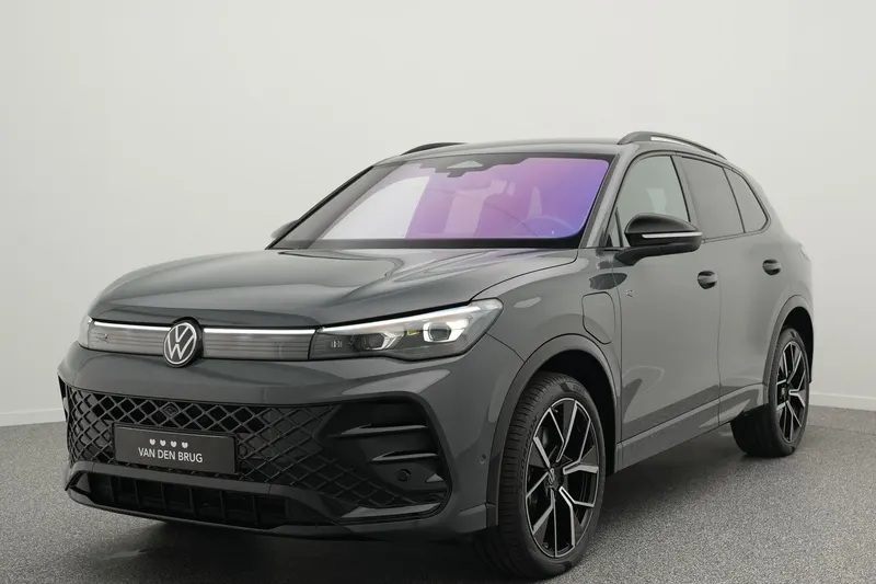 Volkswagen Tiguan (2025)