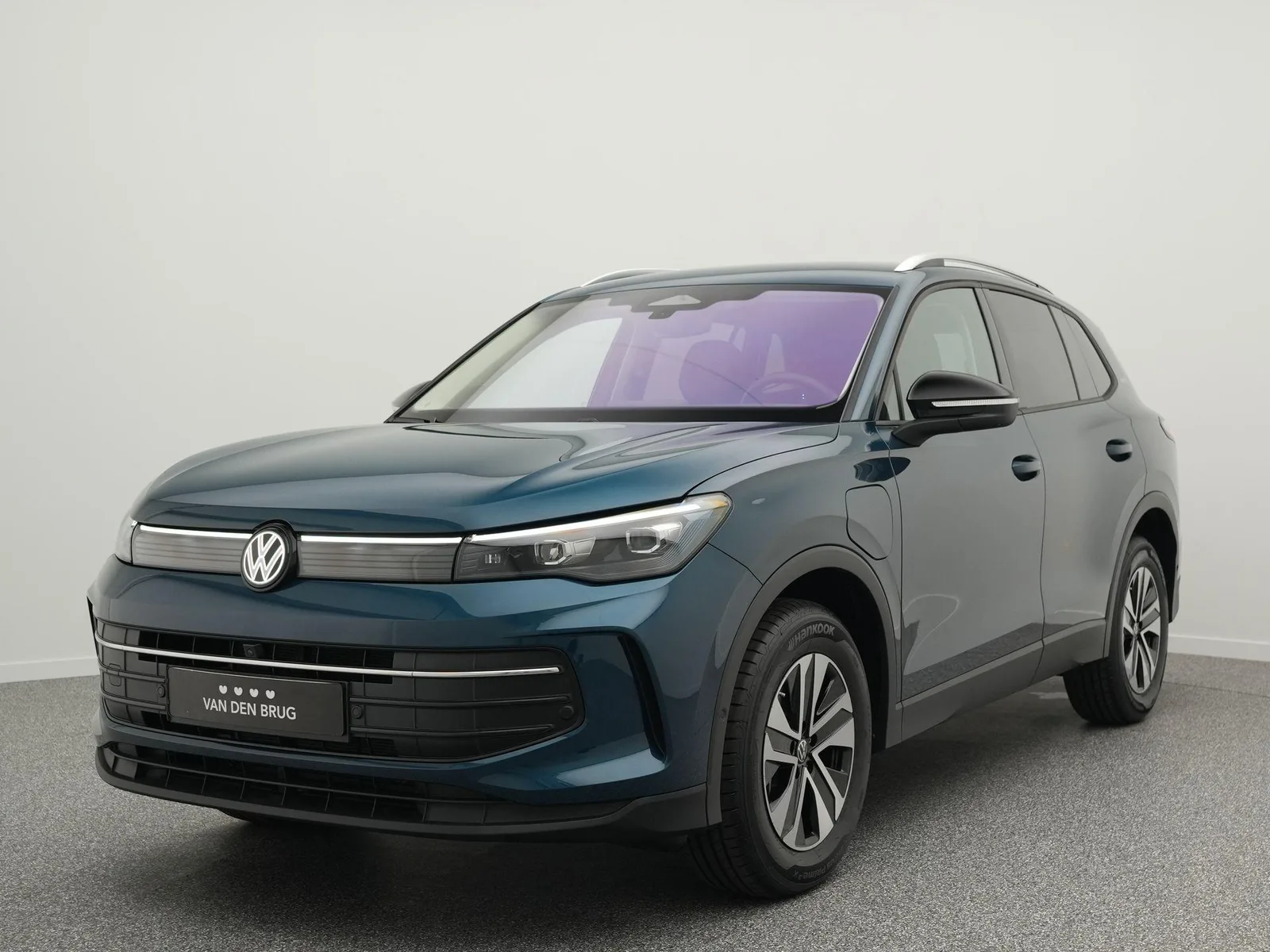 Volkswagen Tiguan (2025) — foto 1
