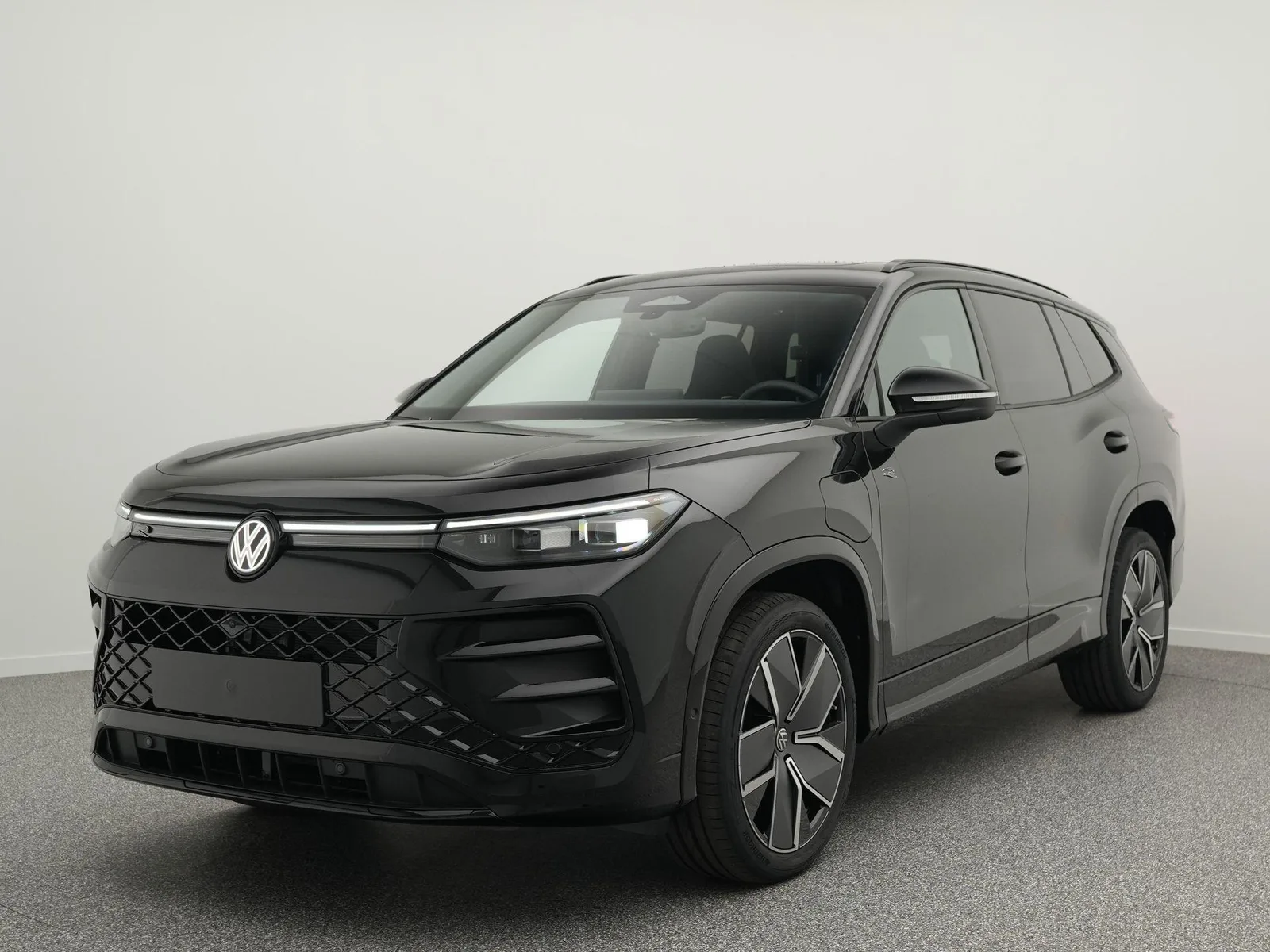 Volkswagen Tayron (2026) — foto 1
