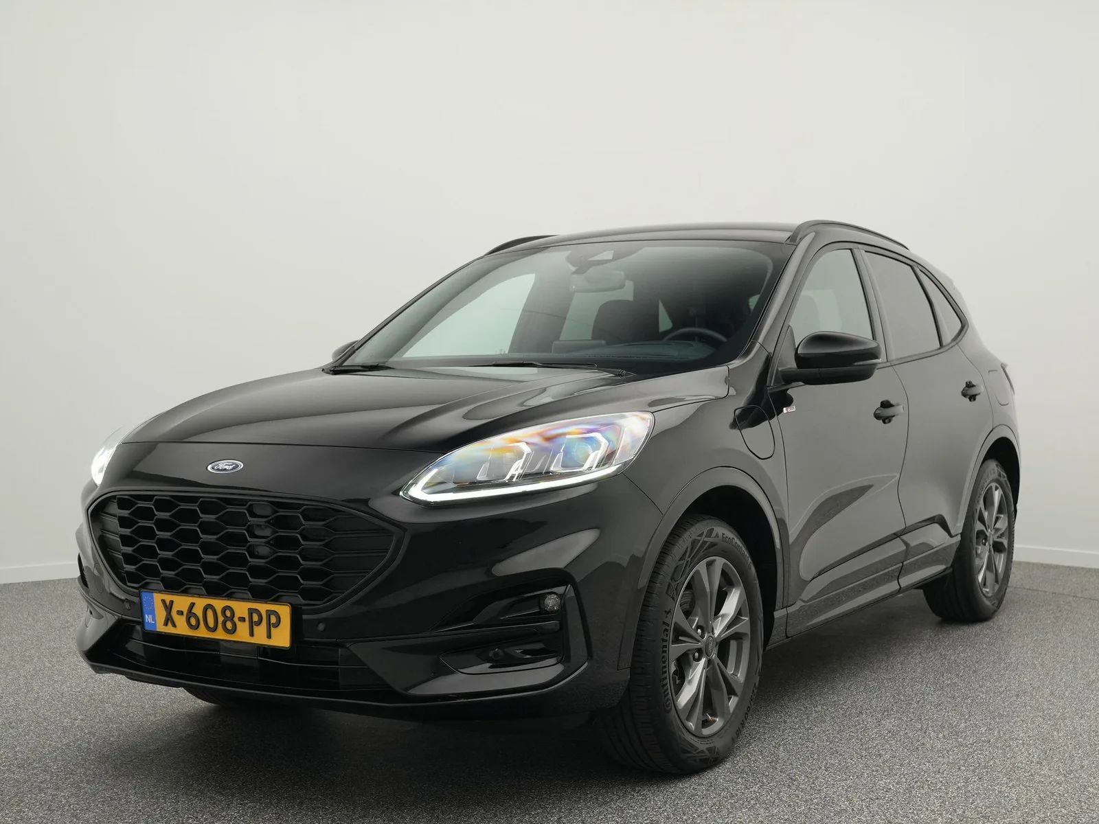 Ford Kuga (2023) — foto 1