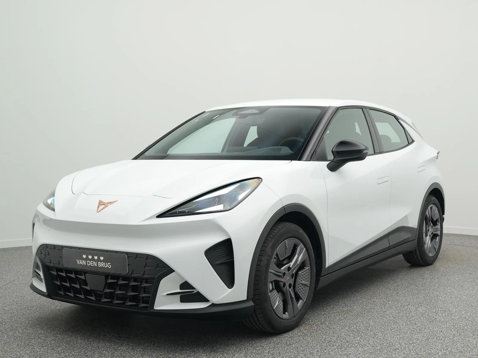 CUPRA Raval (2026) — foto 1