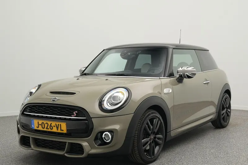 MINI Cooper S (2019)