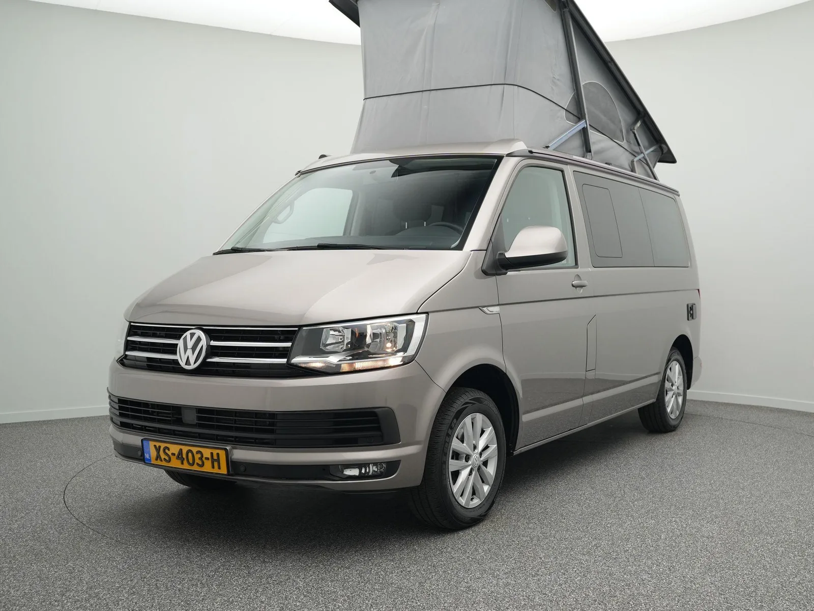 Volkswagen California (2018) — foto 1