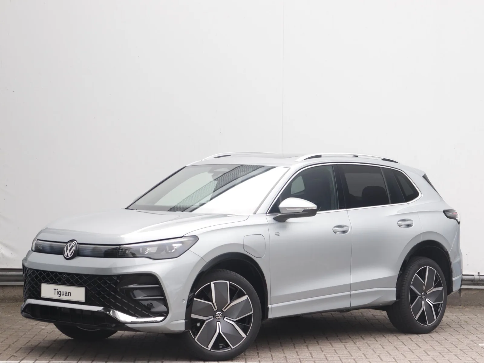 Volkswagen Tiguan (2026) — foto 1