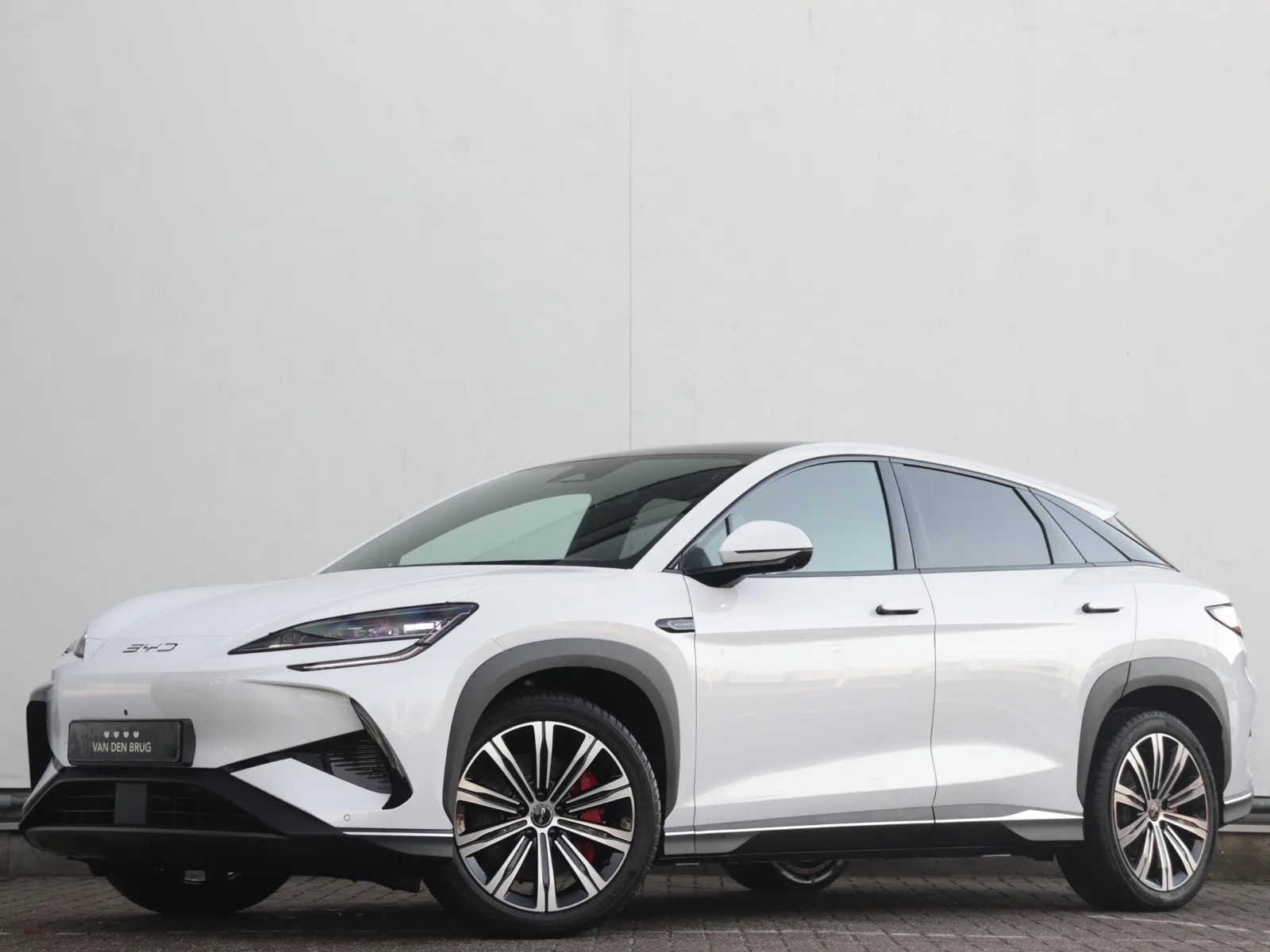 BYD SEALION (2026) — foto 1