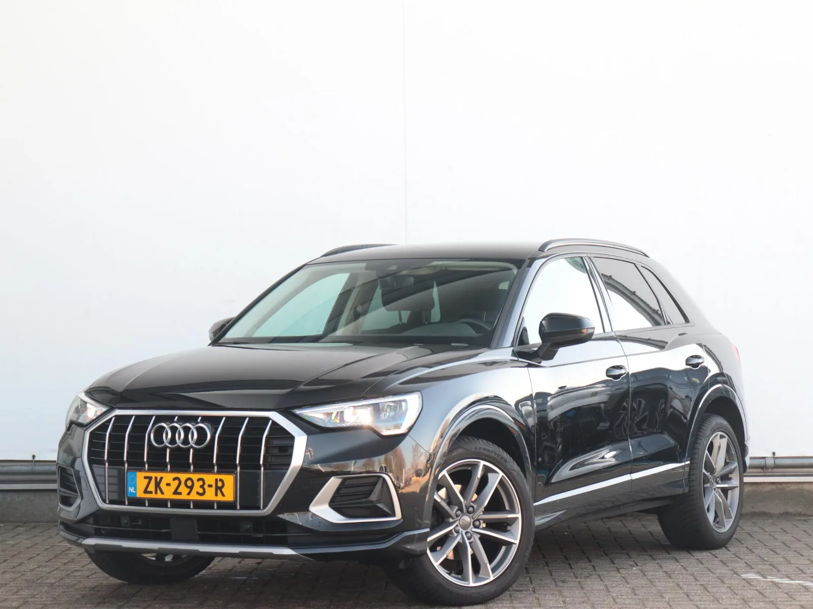 Audi Q3 (2019) — foto 1