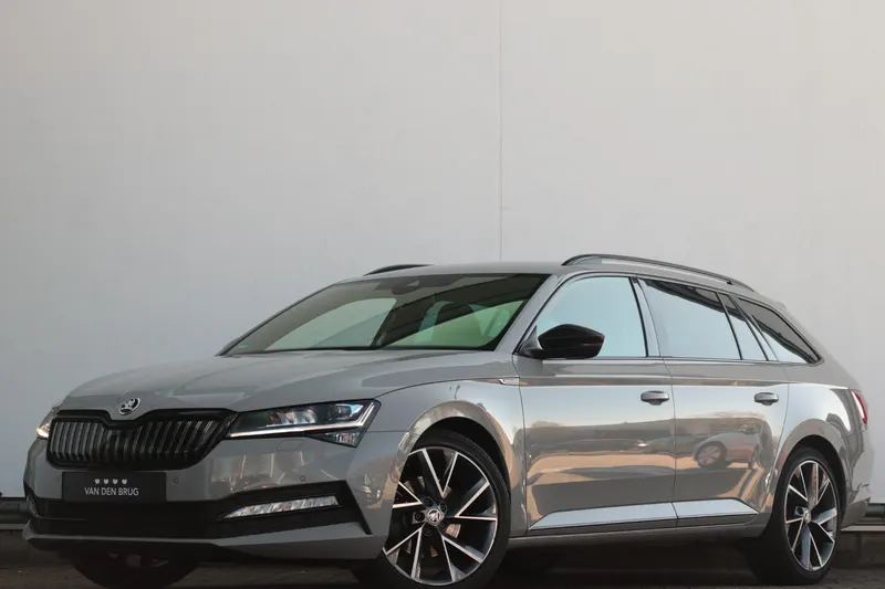 Škoda Superb (2022)
