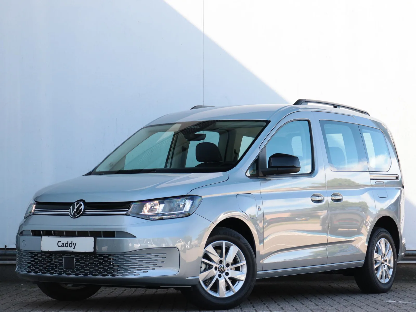 Volkswagen Caddy (2026) — foto 1