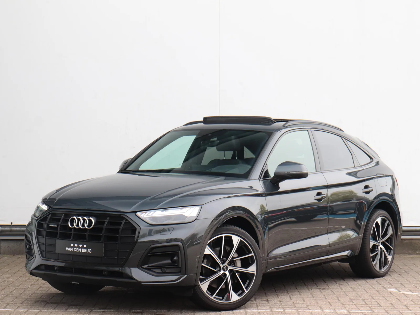 Audi Q5 (2022) — foto 1