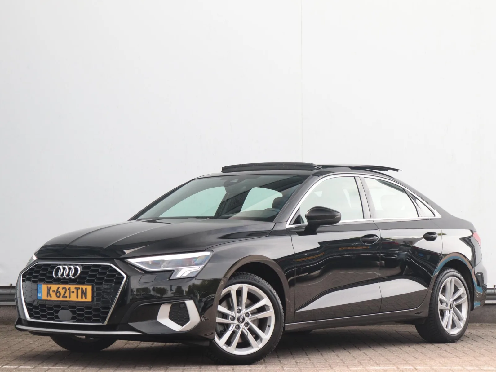Audi A3 (2021) — foto 1