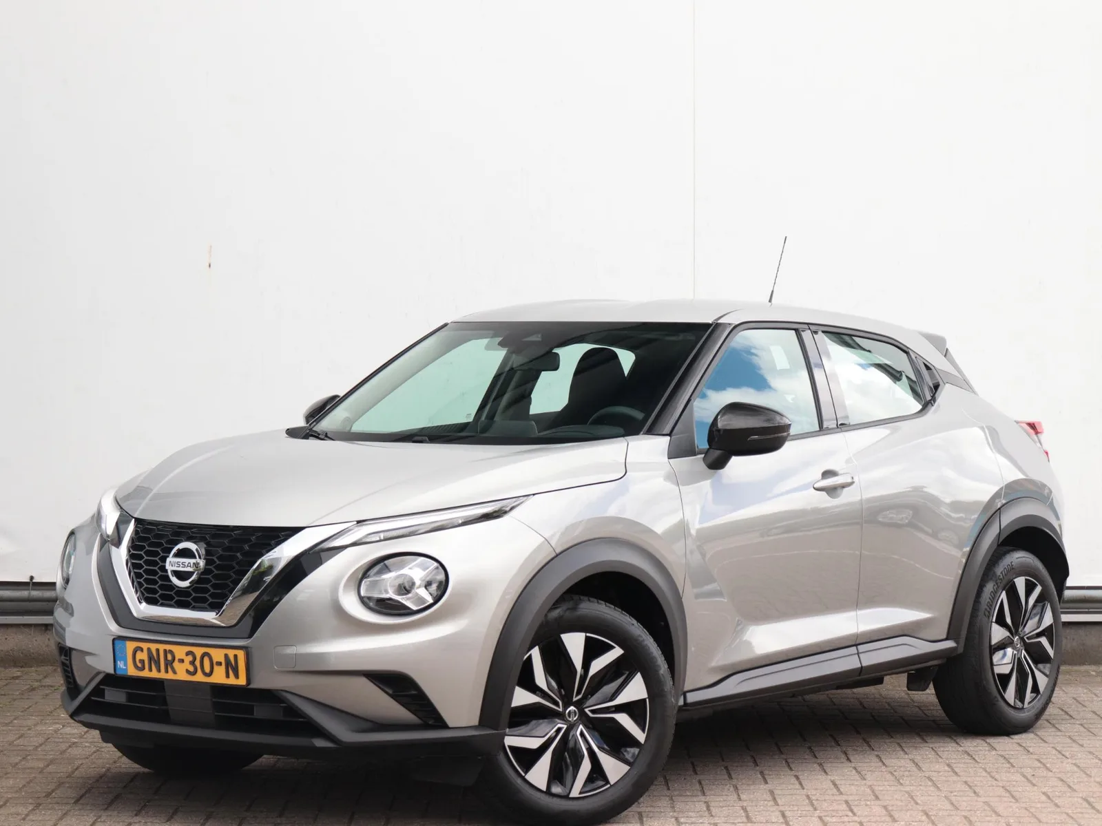 Nissan Juke (2022) — foto 1