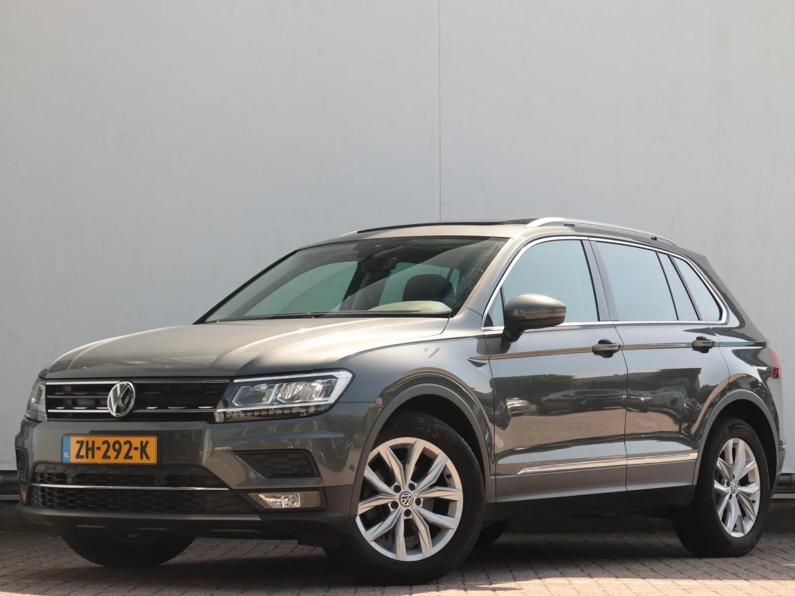 Volkswagen Tiguan (2019) — foto 1
