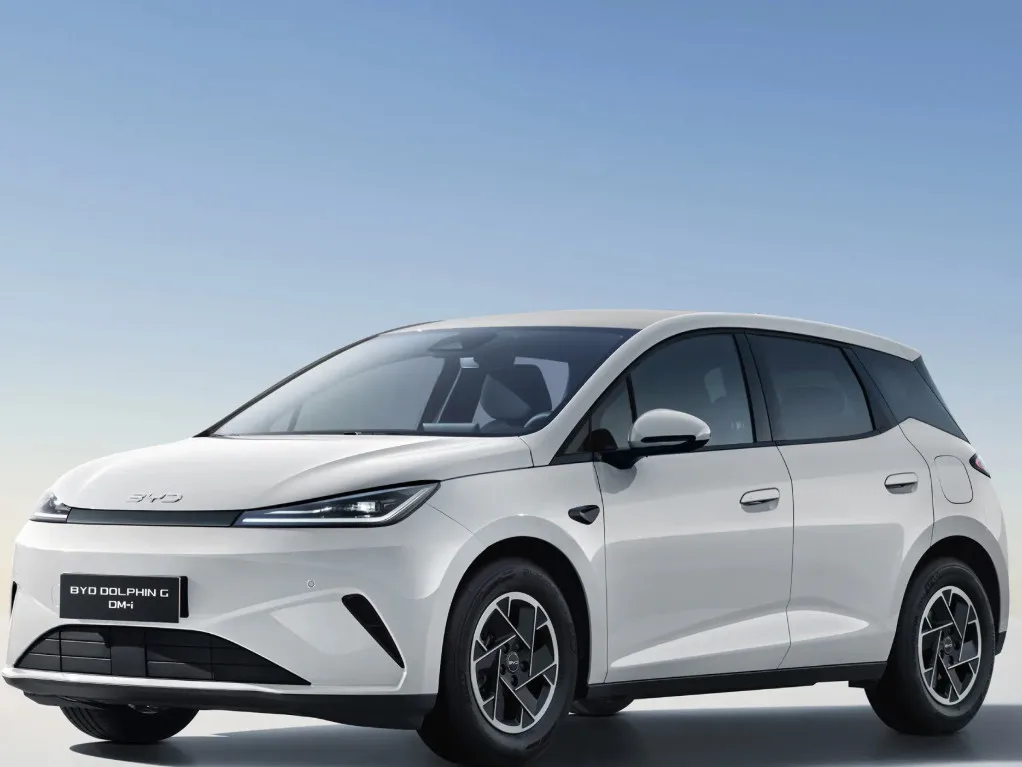BYD Dolphin (2026) — foto 1