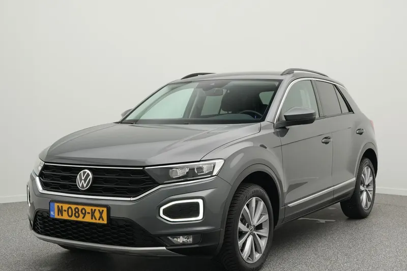 Volkswagen T-Roc (2021)