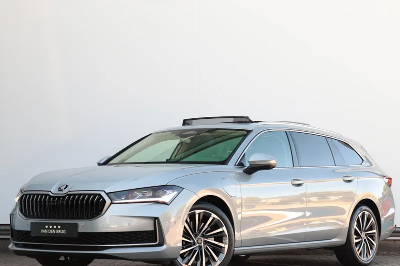 Škoda Superb (2025)