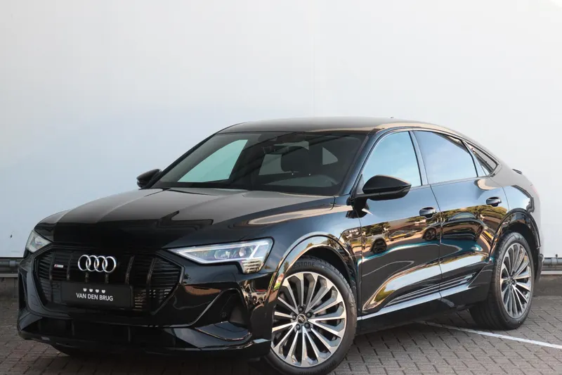 Audi e-tron (2022)