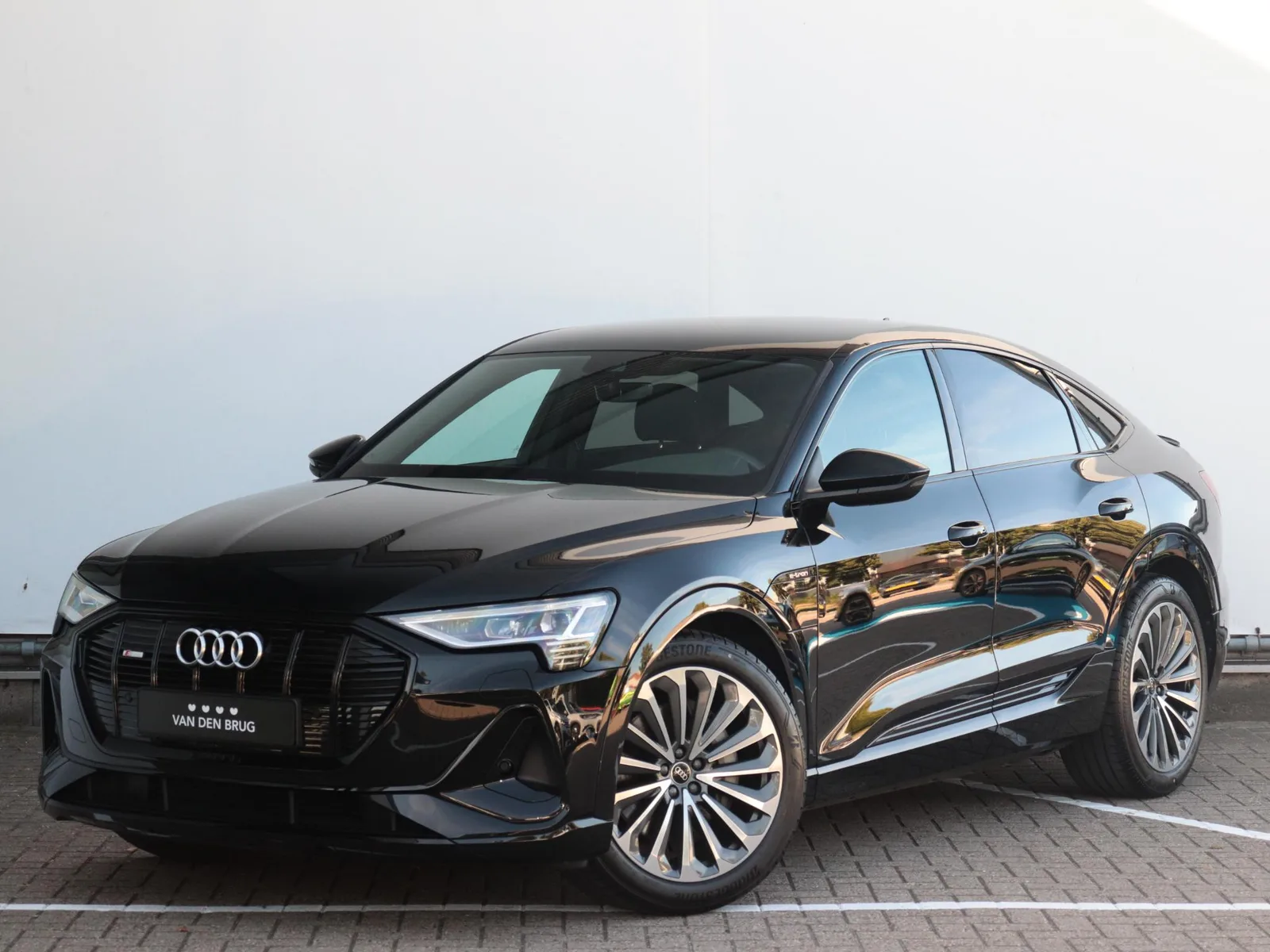 Audi e-tron (2022) — foto 1