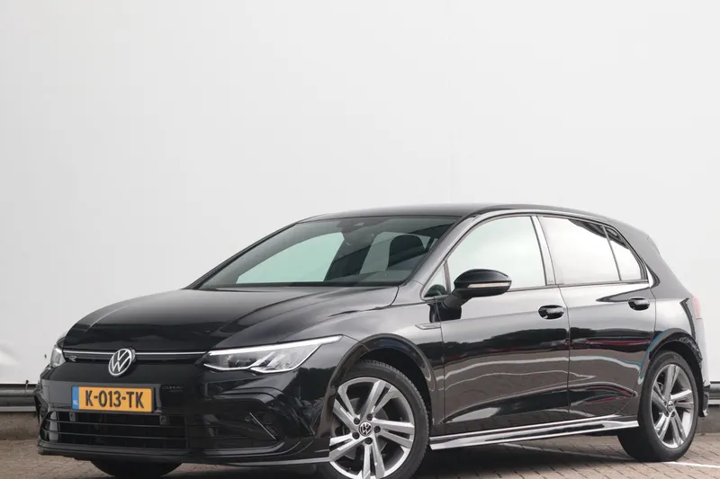 Volkswagen Golf (2021)