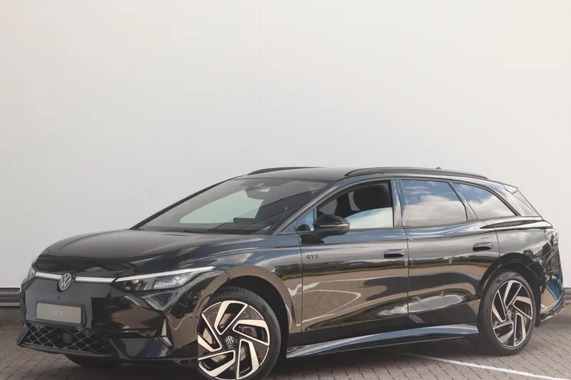 Volkswagen ID.7 (2025)