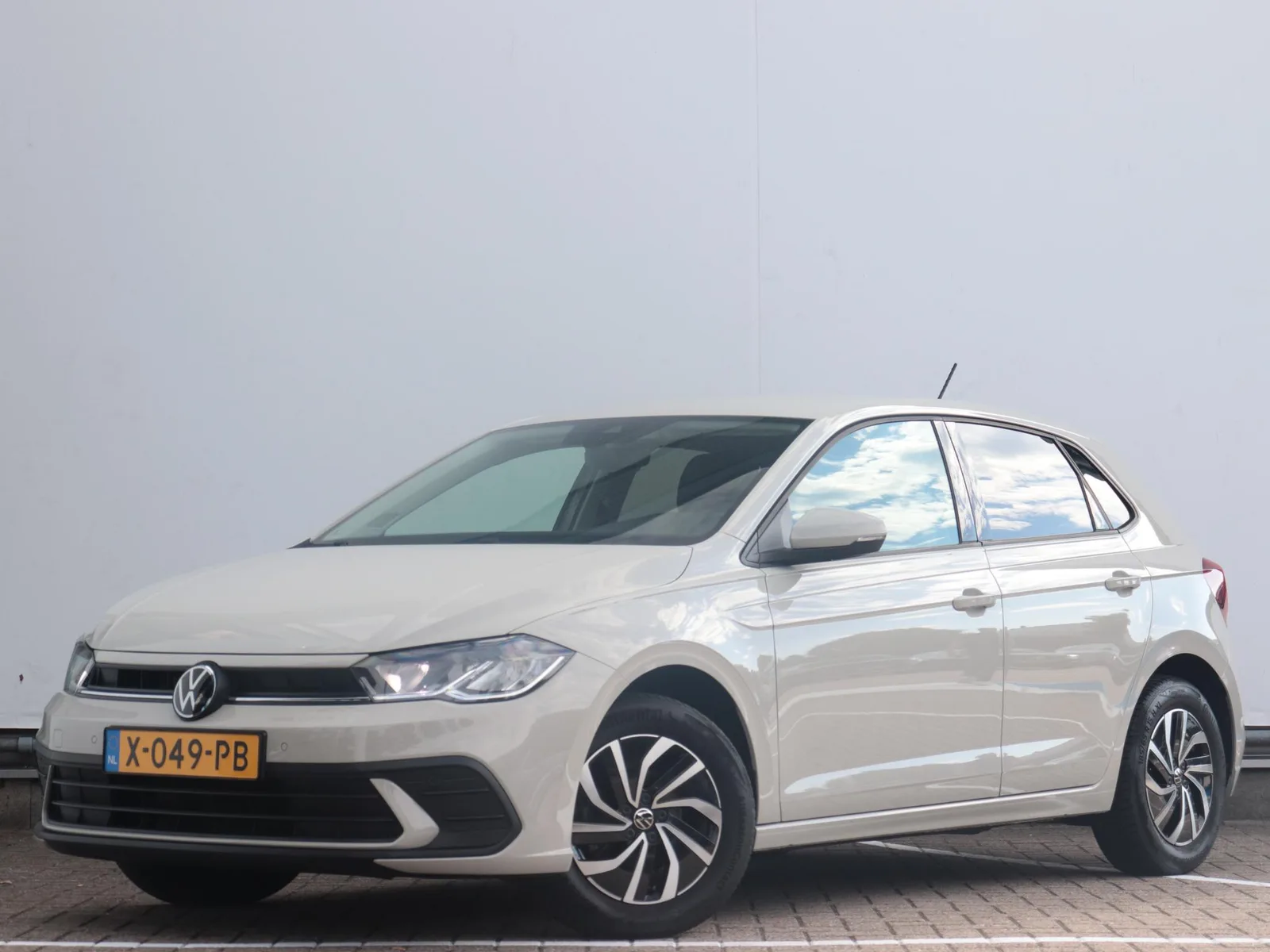 Volkswagen Polo (2024) — foto 1