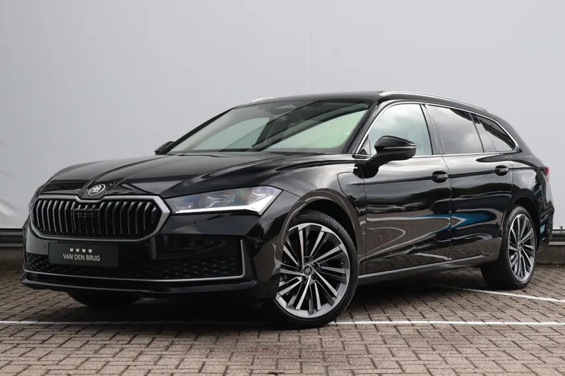 Škoda Superb (2025)