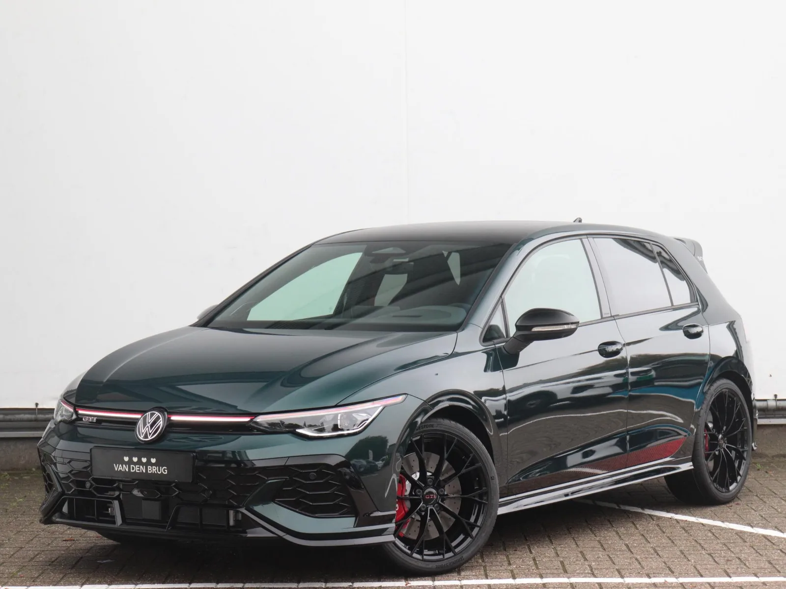 Volkswagen Golf (2026) — foto 1