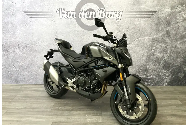 CFMoto 450NK (2026)