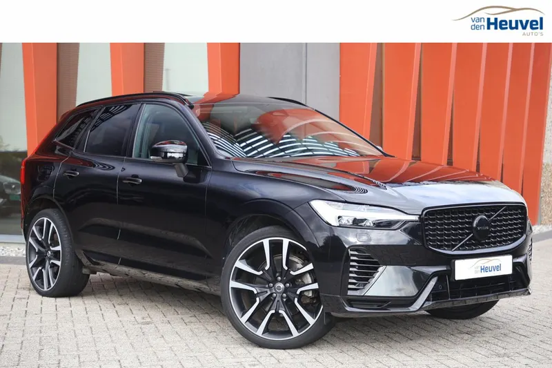 Volvo XC60 (2023)