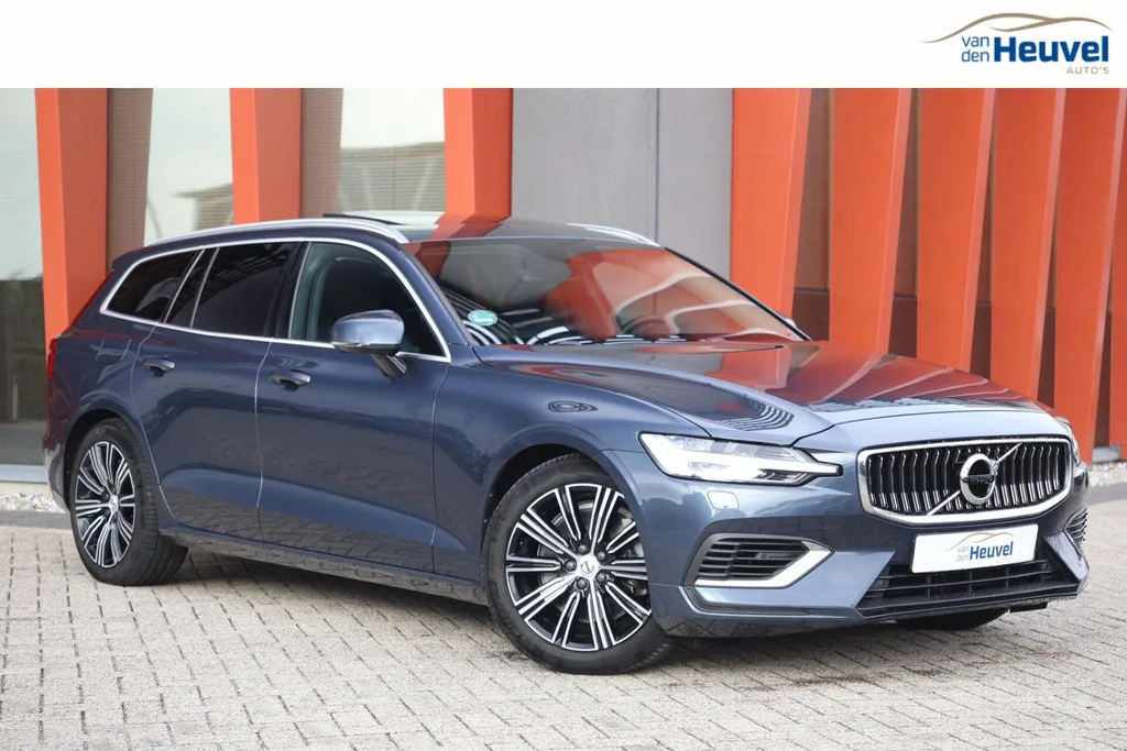 Volvo V60 (2021) — foto 1