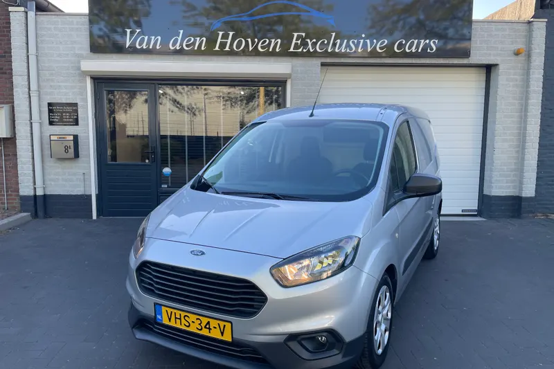 Ford Transit Courier (2020)