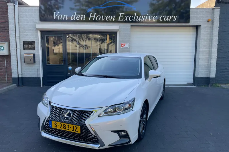 Lexus CT (2017)