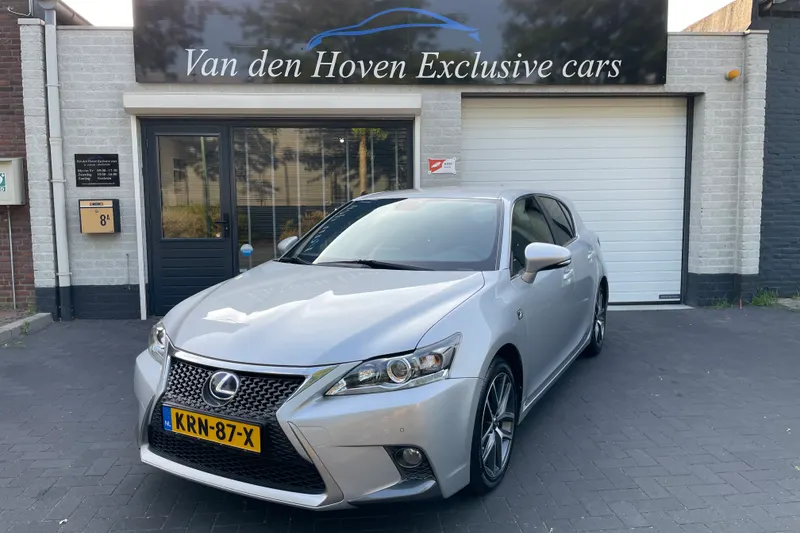 Lexus CT (2017)