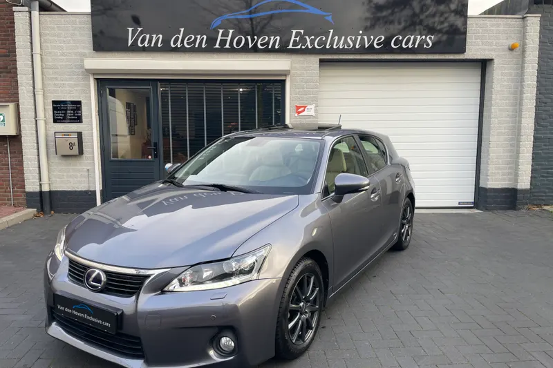 Lexus CT (2013)