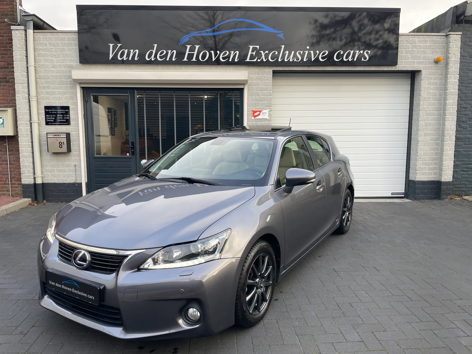 Lexus CT (2013) — foto 1