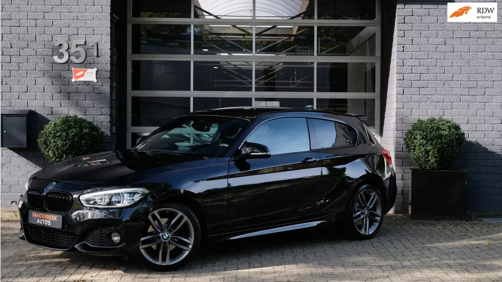BMW 1-Serie (2017) — foto 1