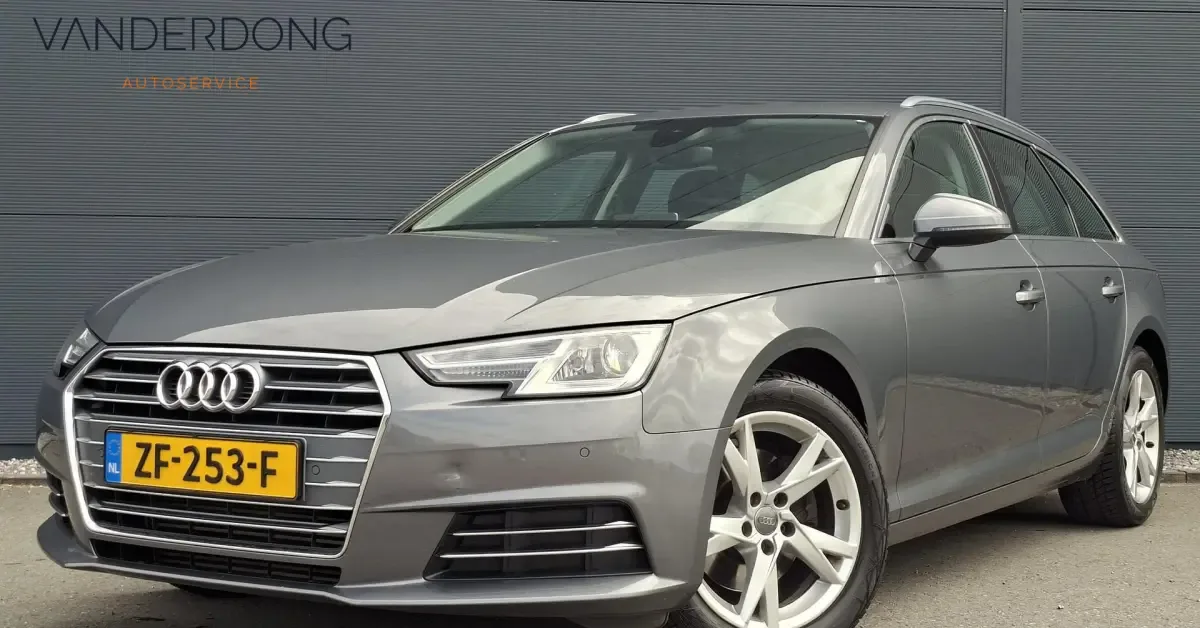 Audi A4 (2018) — foto 1