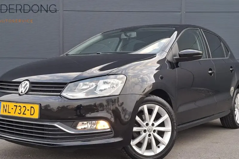 Volkswagen Polo (2014)