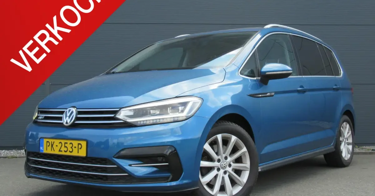 Volkswagen Touran (2017) — foto 1