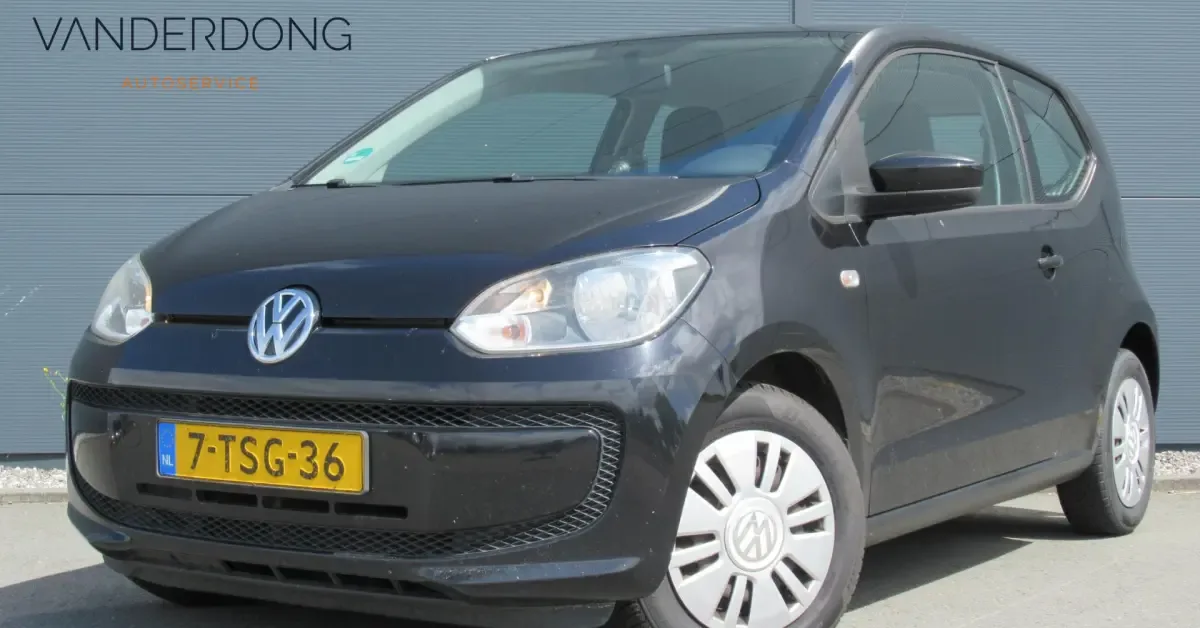 Volkswagen Up! (2012) — foto 1