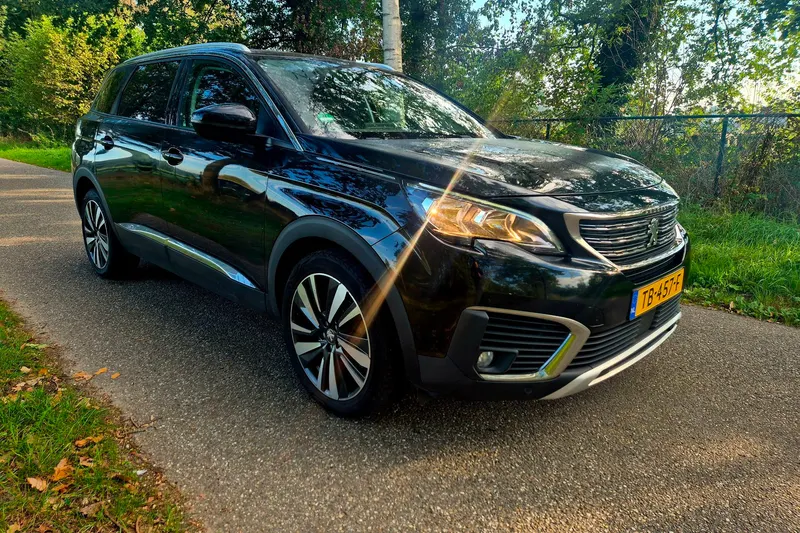 Peugeot 5008 (2018)
