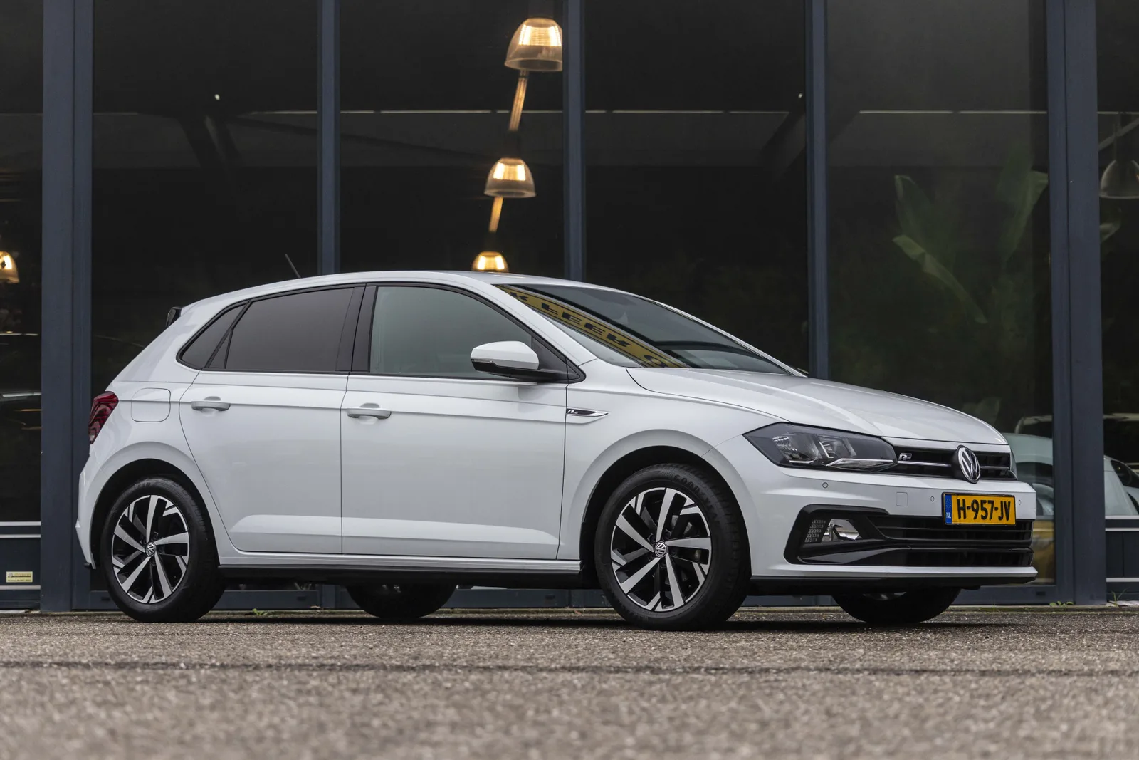 Volkswagen Polo (2020) — foto 1