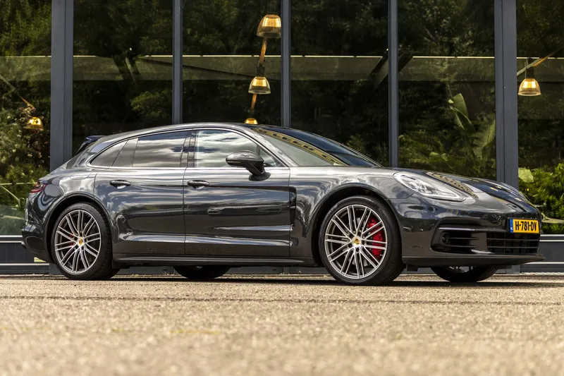 Porsche Panamera (2018)