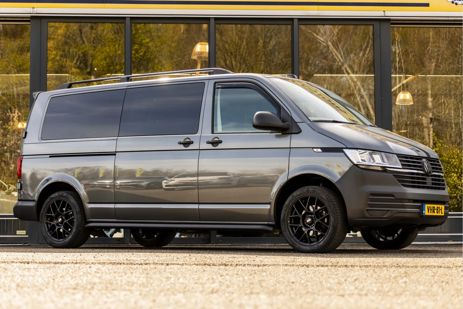 Volkswagen Transporter (2020) — foto 1