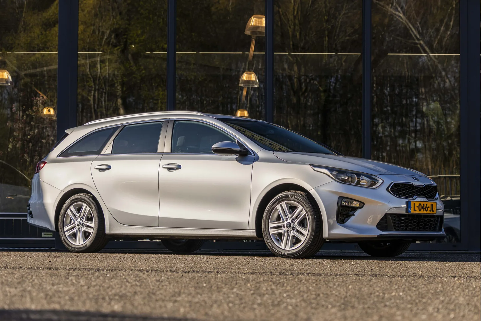 Kia Ceed Sportswagon (2021) — foto 1