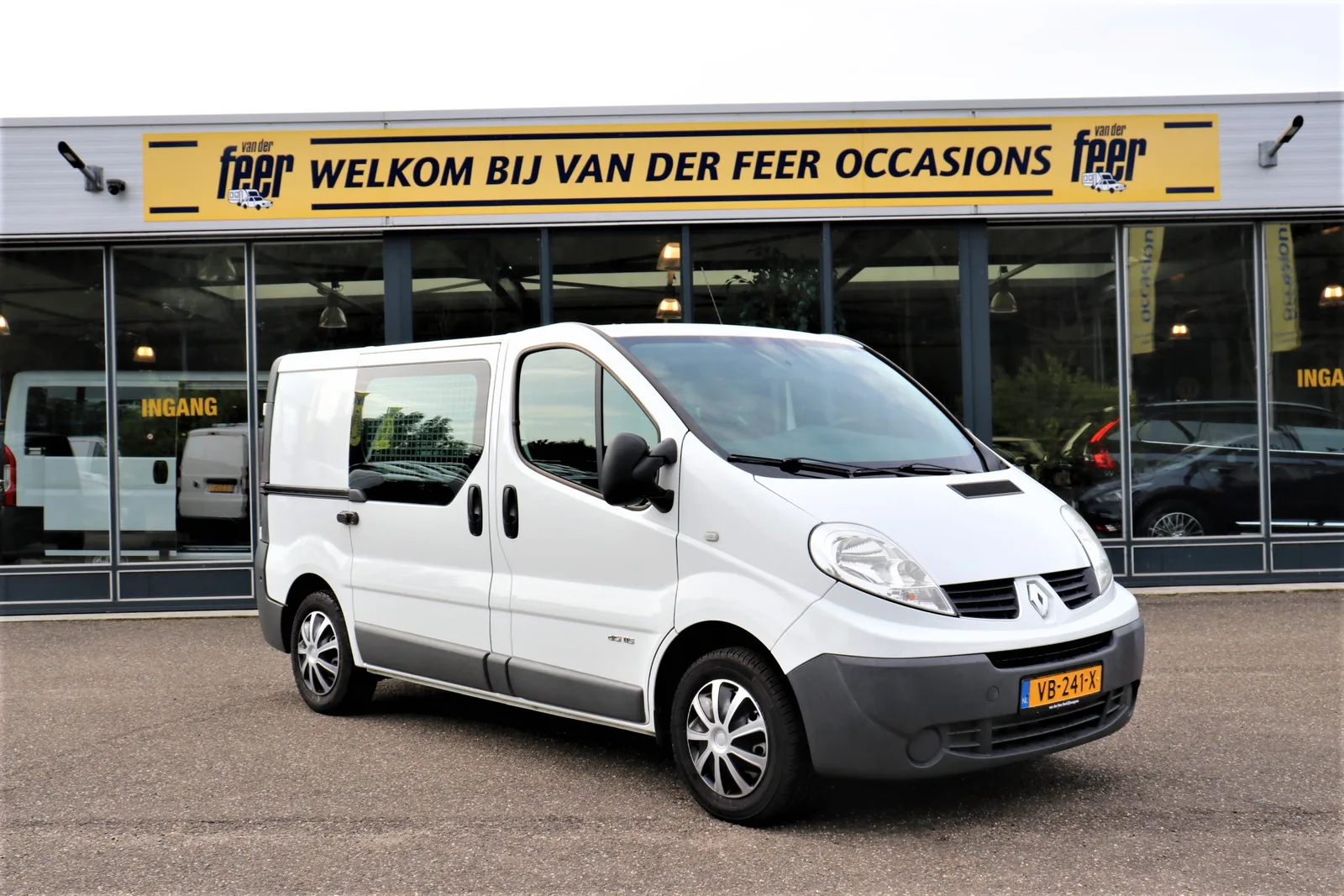 Renault Trafic (2013) — foto 1