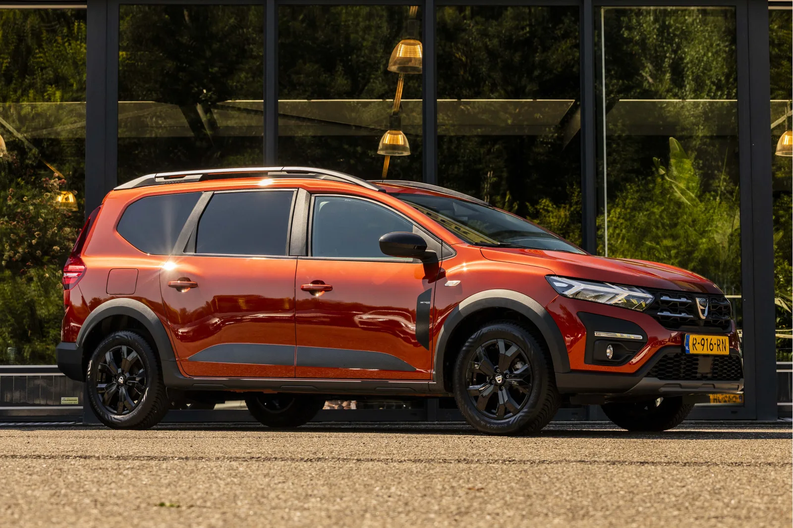 Dacia Jogger (2022) — foto 1