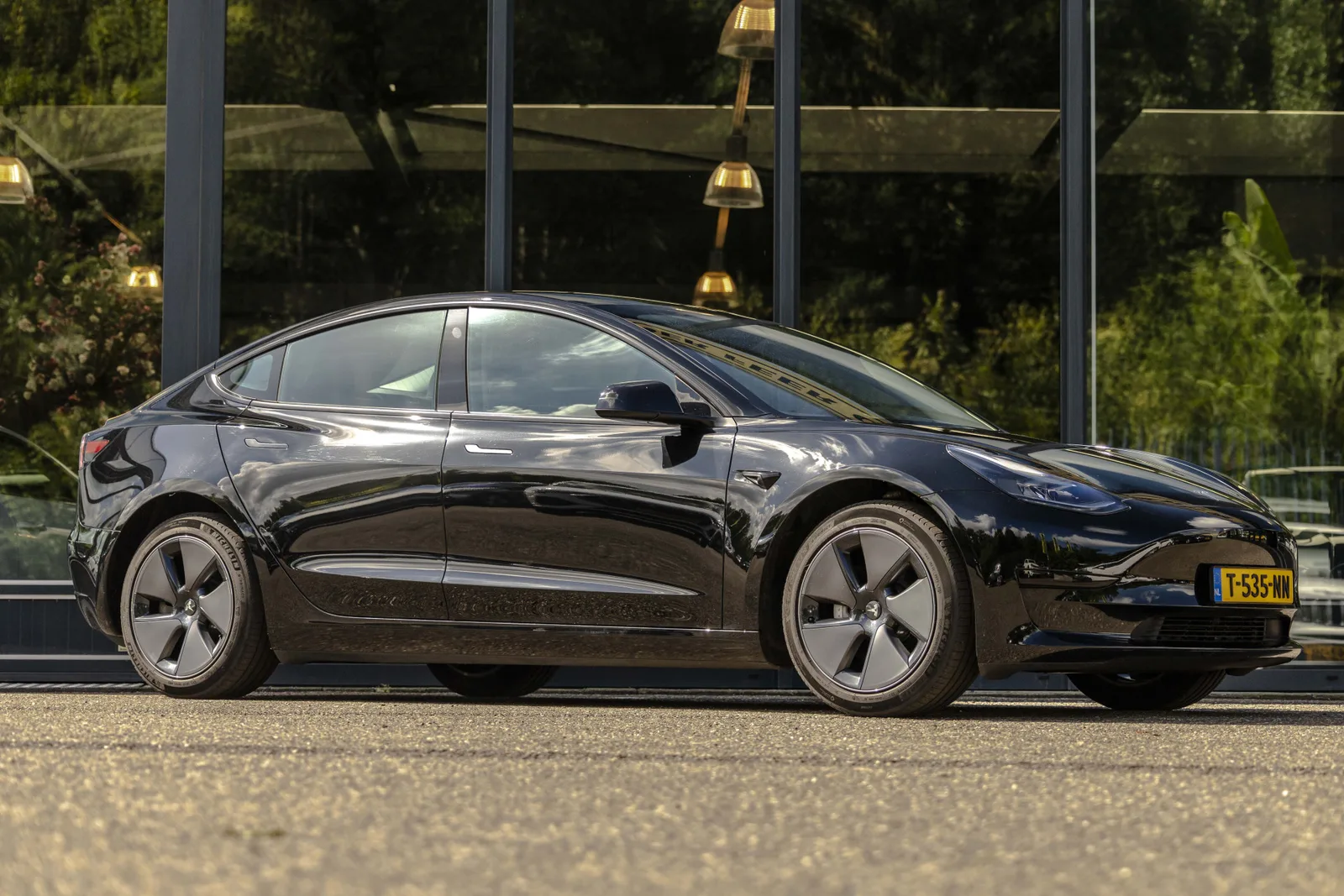 Tesla Model 3 (2023) — foto 1