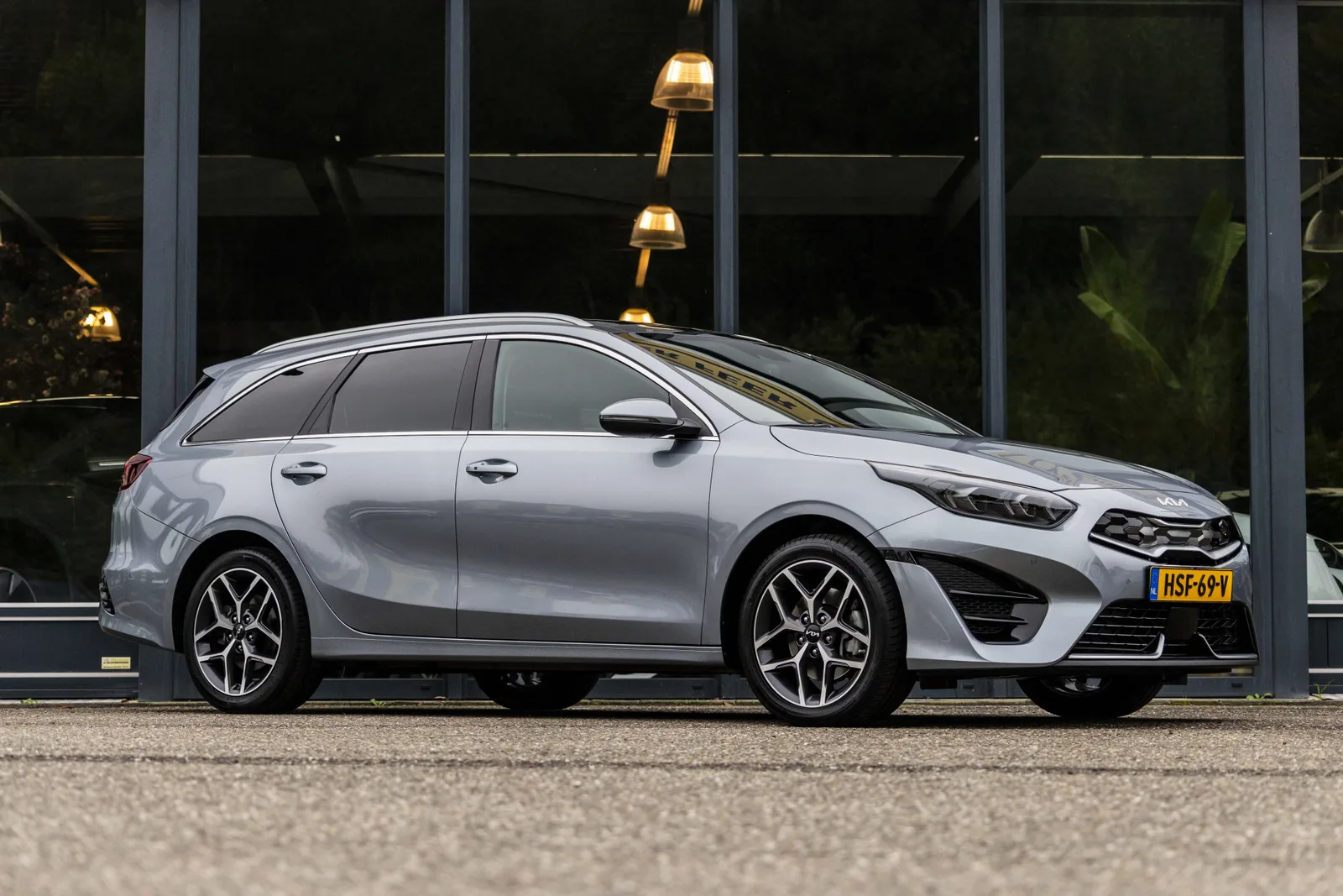 Kia Ceed (2021) — foto 1